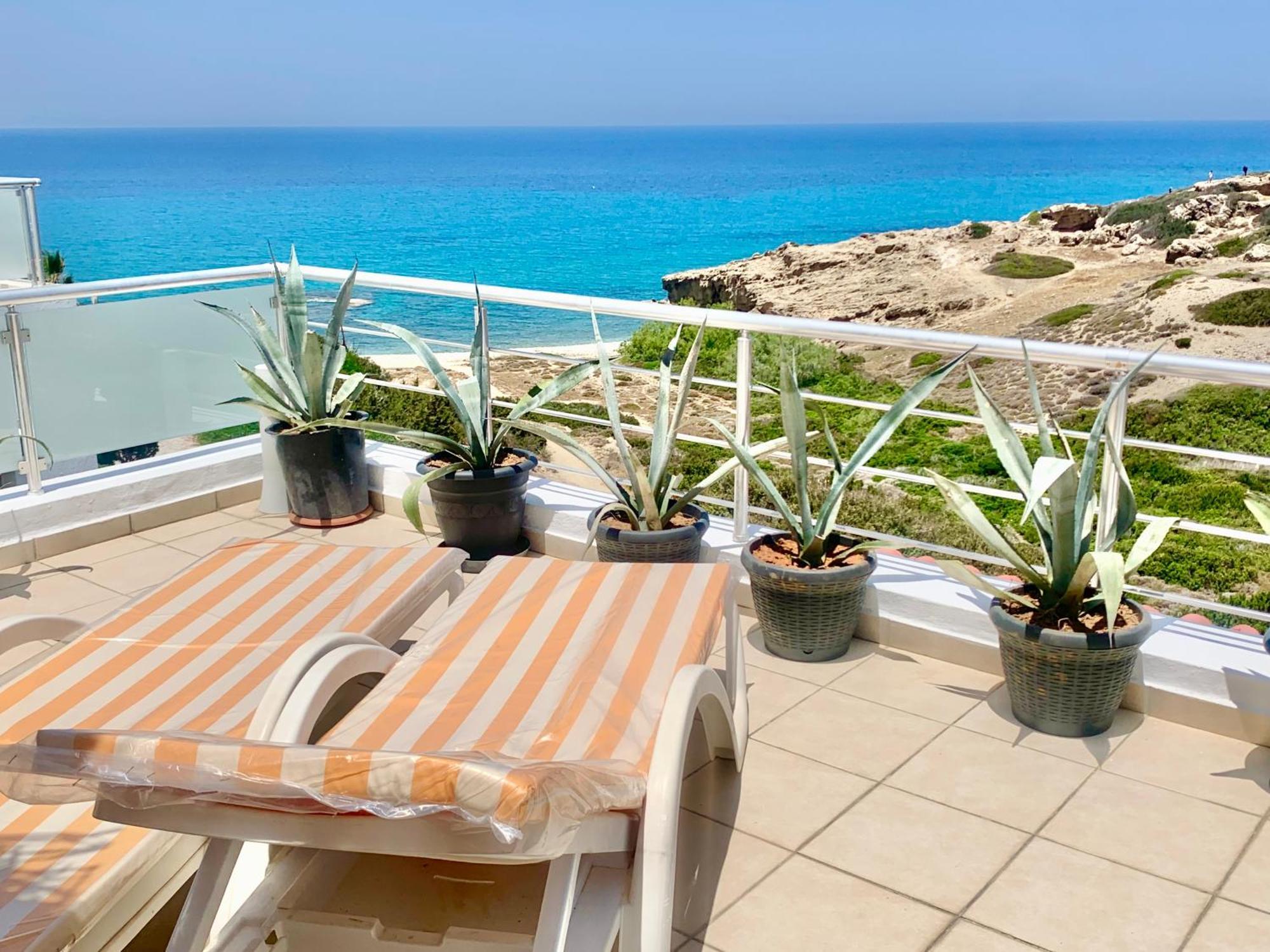 Boho Bay Apartment Akanthou Luaran gambar